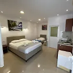Ksamil Guesthouse Villa