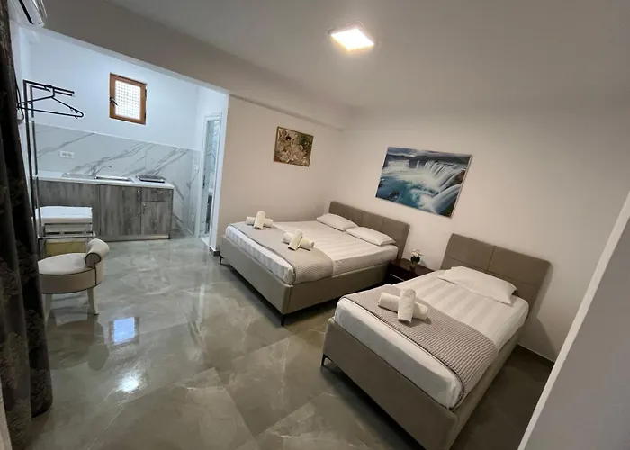 Ksamil Guesthouse Villa Vendégház