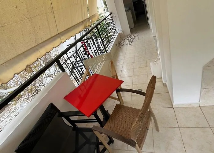 Ksamil Guesthouse Villa 招待所 *