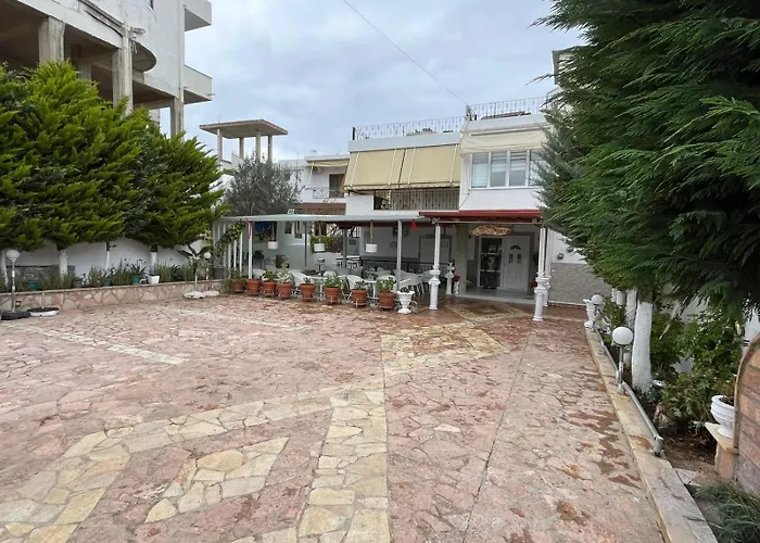 Ksamil Guesthouse Villa * 卡萨米尔