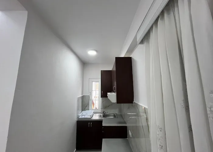 Ksamil Guesthouse Villa Vendégház *