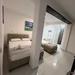 Ksamil Guesthouse Villa *