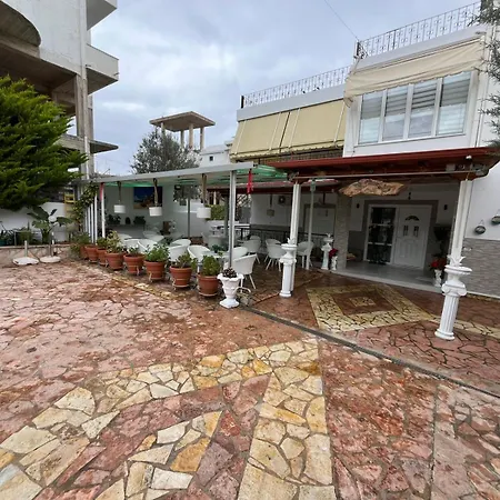 Ksamil Guesthouse Villa Pensjonat *