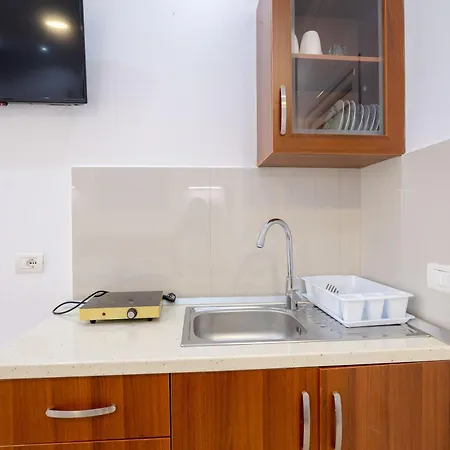 Ksamil Guesthouse Villa