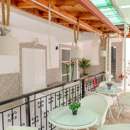 Ksamil Guesthouse Villa Ksamil