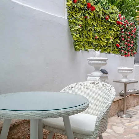 Ksamil Guesthouse Villa * Ksamil